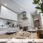 Le Clos St Louis *